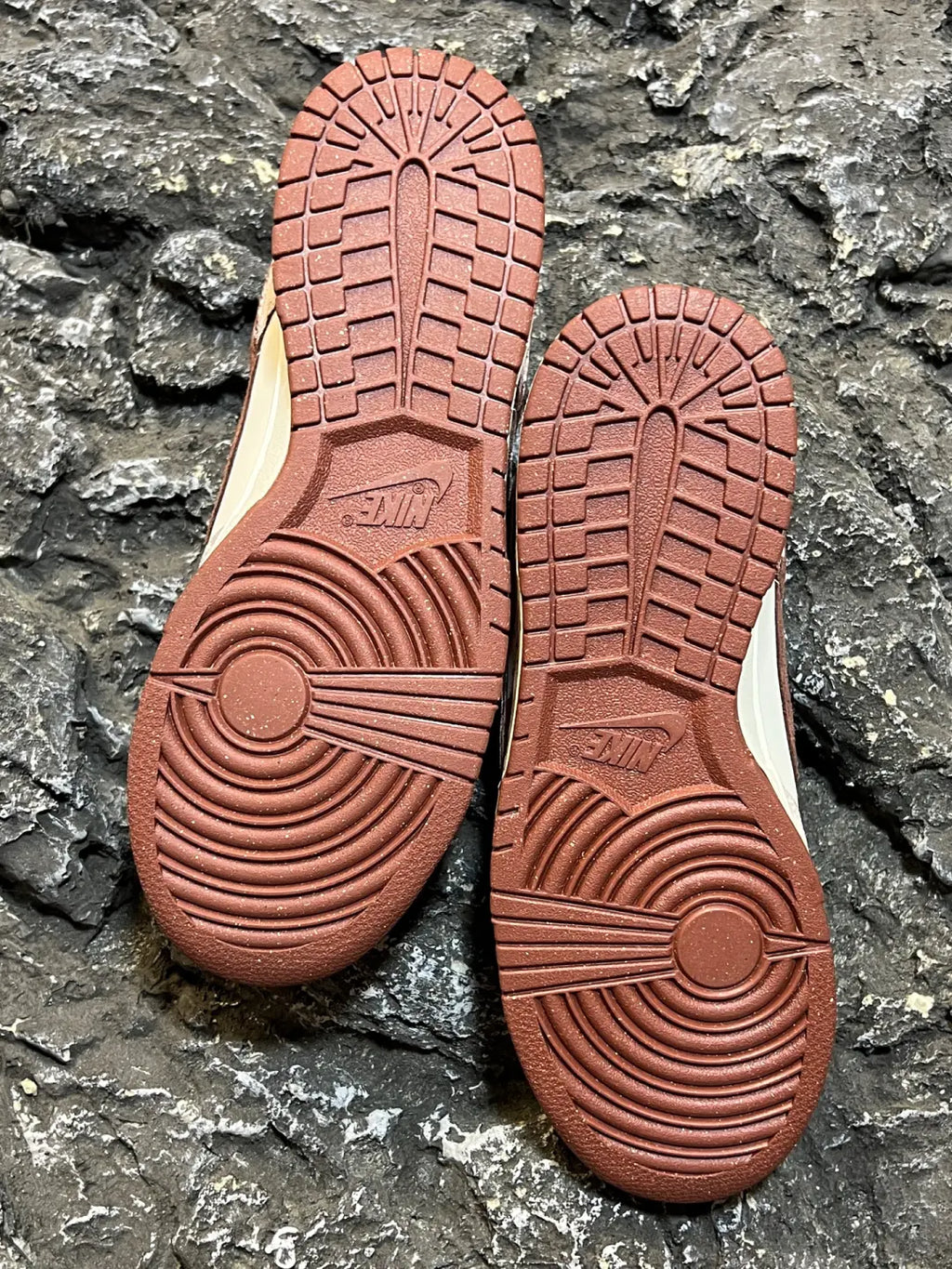 [Custom Mad Max] Dunk Skateboarding Shoes Men Low-top Brown/Red