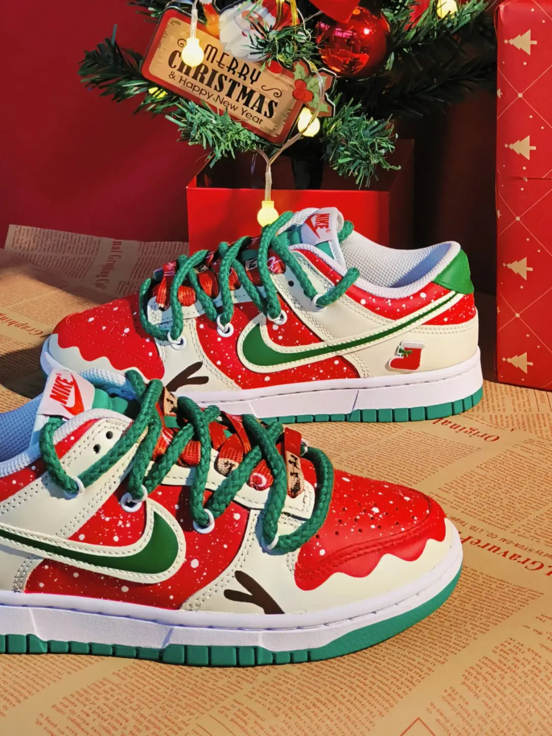 [Custom Christmas Reindeer] Dunk Women's Skateboarding Shoes Low-top