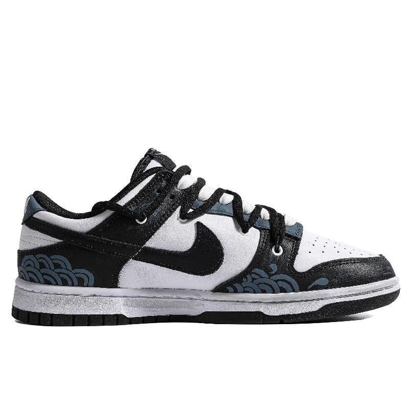 [Custom Women's model "Thousand Miles of the Vast Sea" S-BOX]  Dunk Skateboarding Shoes Women's Low-top Black/Blue