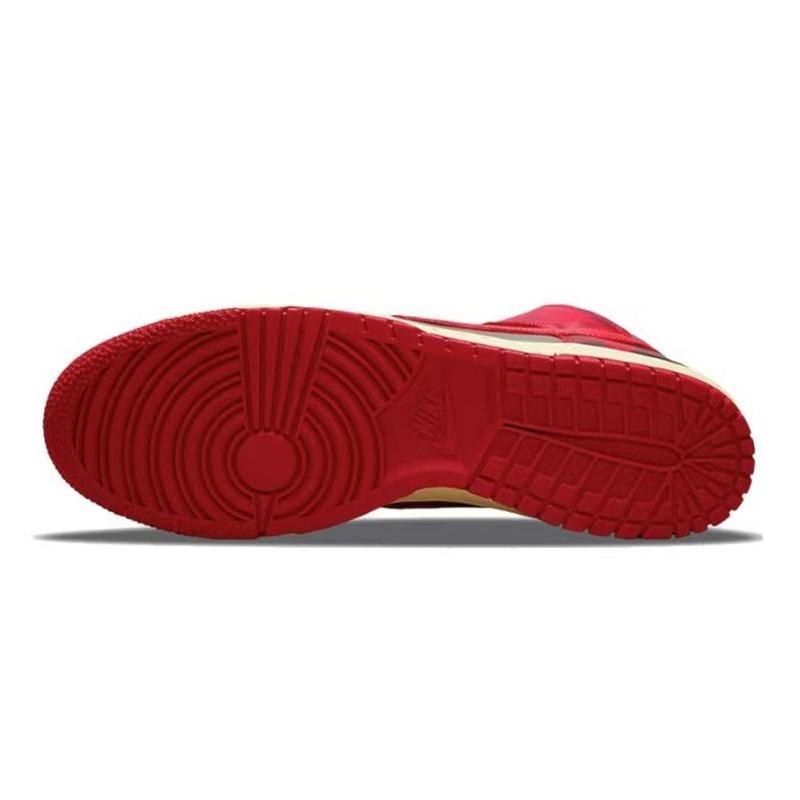 [Custom A combination of male and female bear dads]  Dunk Skateboarding Shoes Unisex