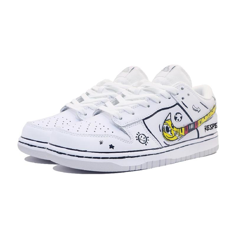[Custom White 2D hand-drawn pictures]  Dunk Skateboarding Shoes Men Low-top White/yellow/black
