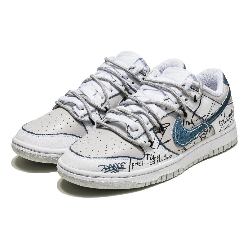 [Custom A line of starry wishes]  Dunk Skateboarding Shoes Men Low-top Black