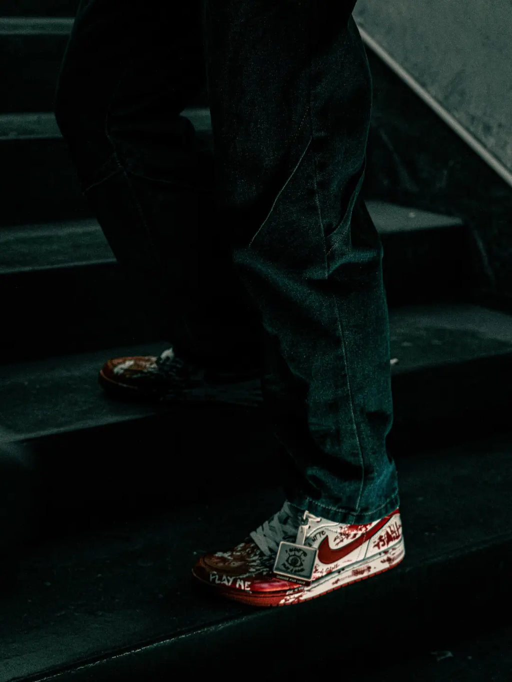 [Custom AF Chainsaw Horror]  Air Force 1 Skateboard Shoes Unisex Low-Top White/Red