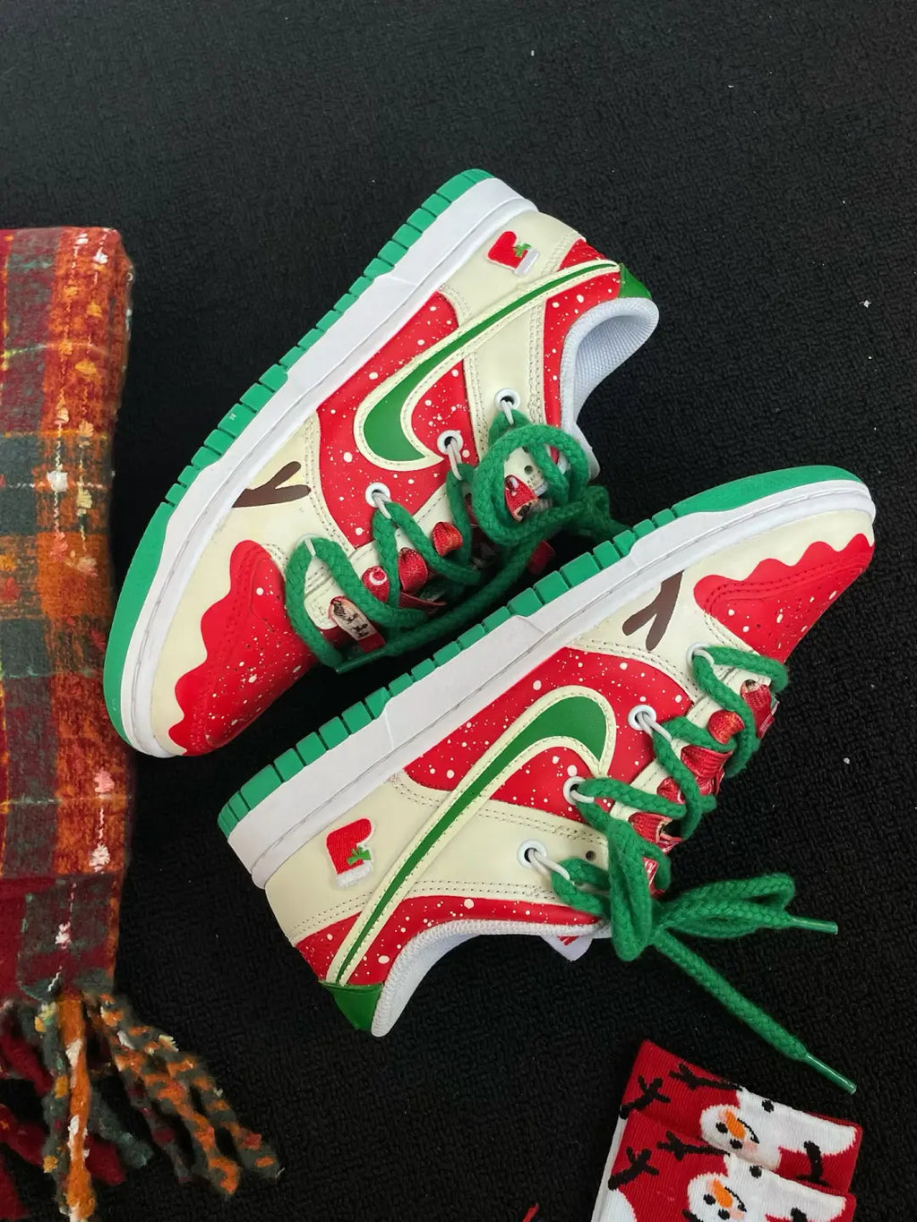 [Custom Christmas Reindeer] Dunk Women's Skateboarding Shoes Low-top