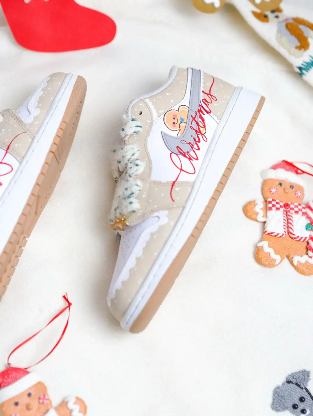 [Custom Christmas Gingerbread Man] Dunk Skateboarding Shoes Women's Low-top