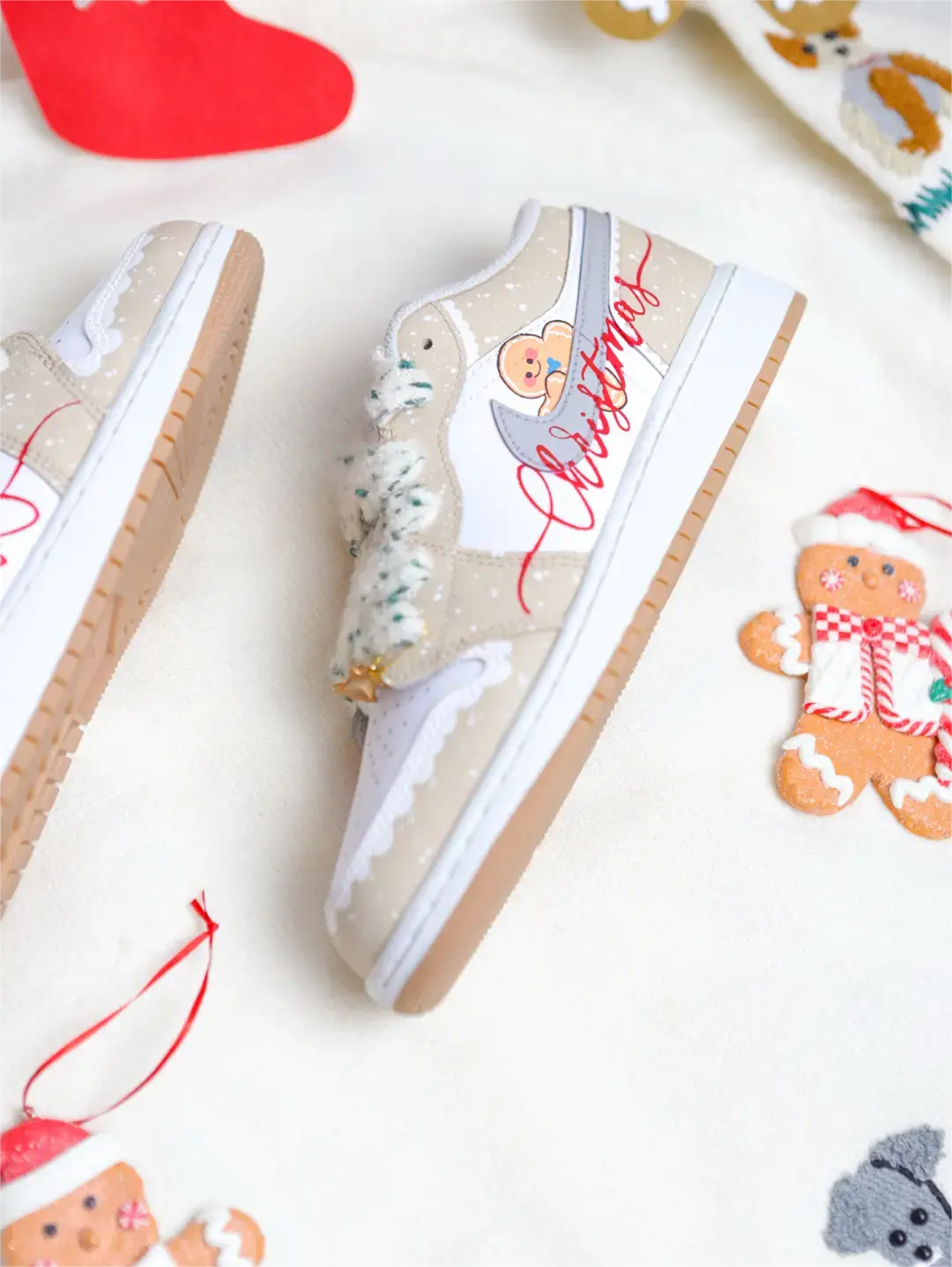 [Custom Christmas Gingerbread Man] Dunk Skateboarding Shoes Women's Low-top