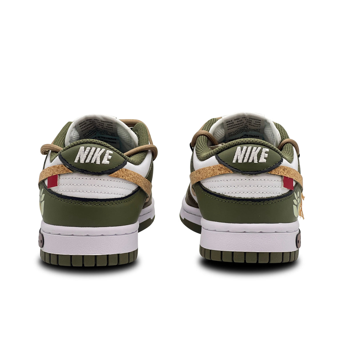 [Custom A Tour of Decaying Wood] Dunk Skateboarding Shoes Unisex Low-top Brown/Green
