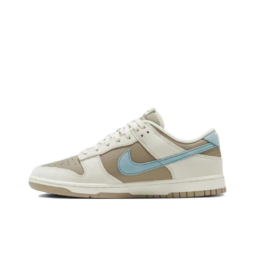 [Custom Winter Wonderland] Dunk Skateboarding Shoes Unisex Low-top Brown