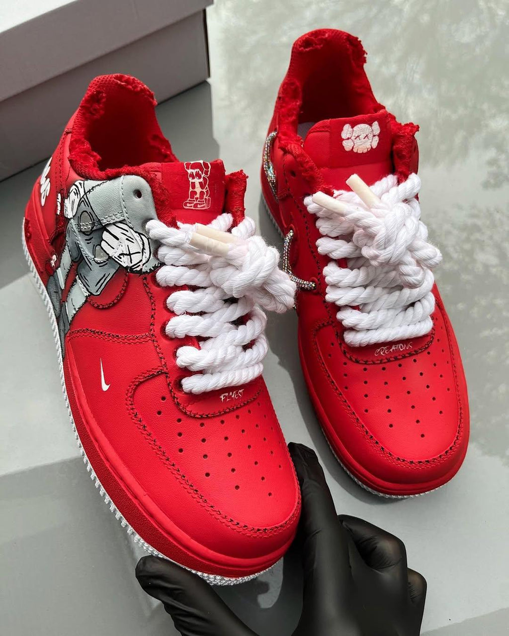 [Customized AF1×KAWS] Air Force 1 Graffiti Distressed Shoes Unisex Cyan/Red/Purple/Pink/Green