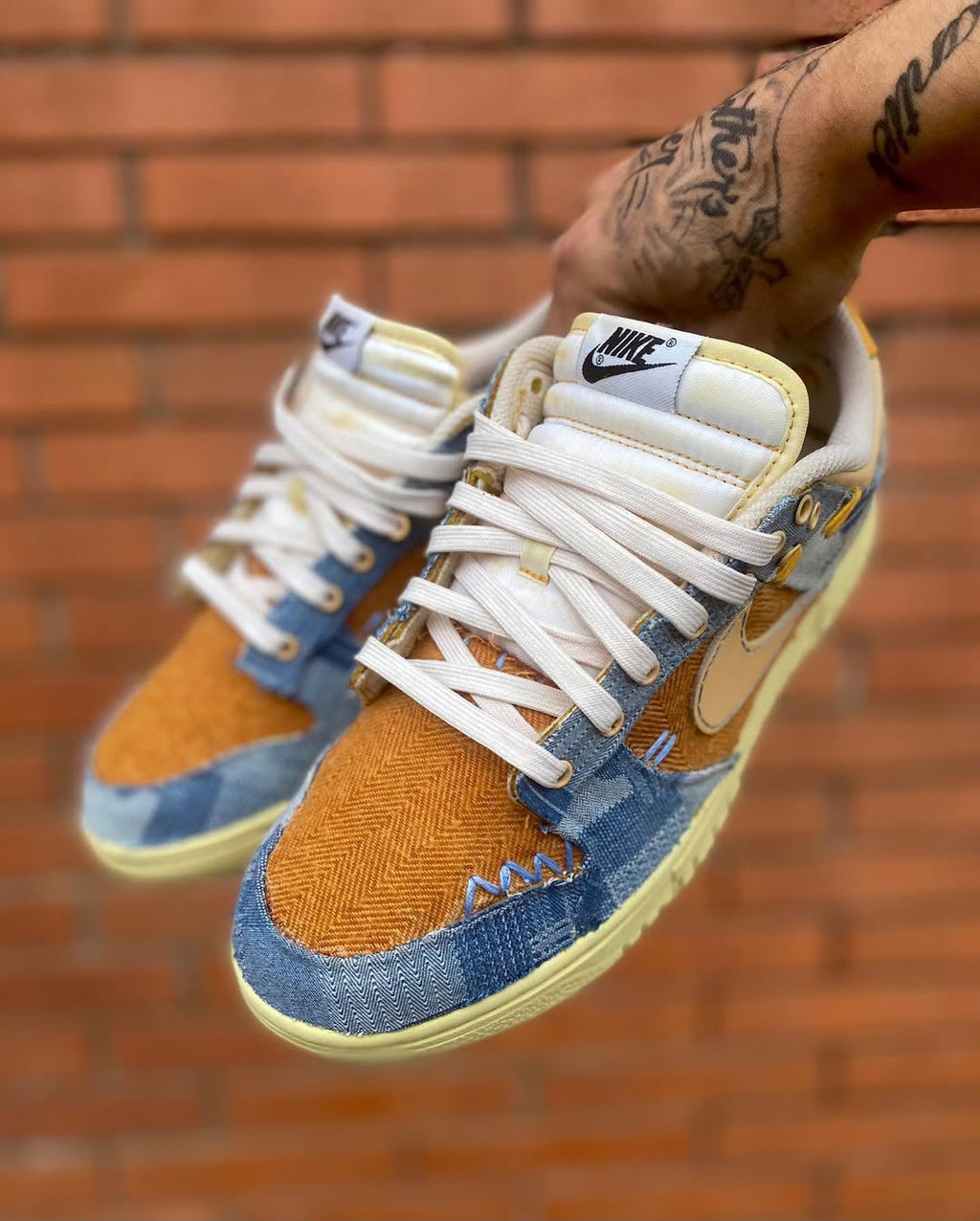 [Customized Denim Patchwork] Dunk Low-top Shoes Unisex Denim Style Blue/Brown