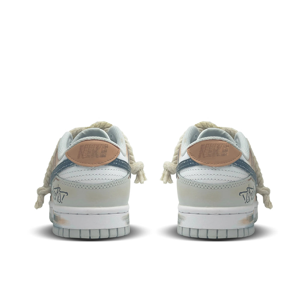 [Custom Capybara] Dunk Skateboarding Shoes Unisex Hand-painted Cute Style Deep Blue/Brown
