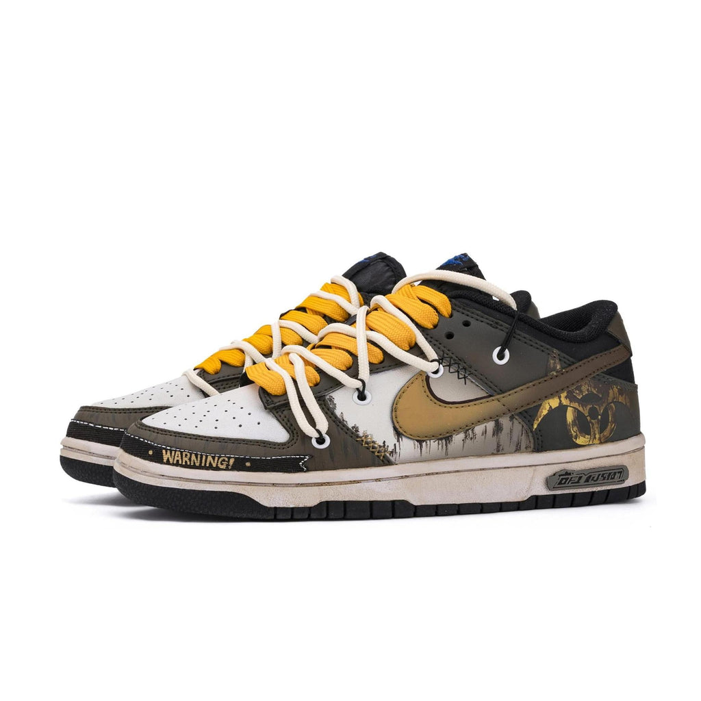 [Custom Warning] Dunk Skateboarding Shoes Unisex Distressed Style Brown