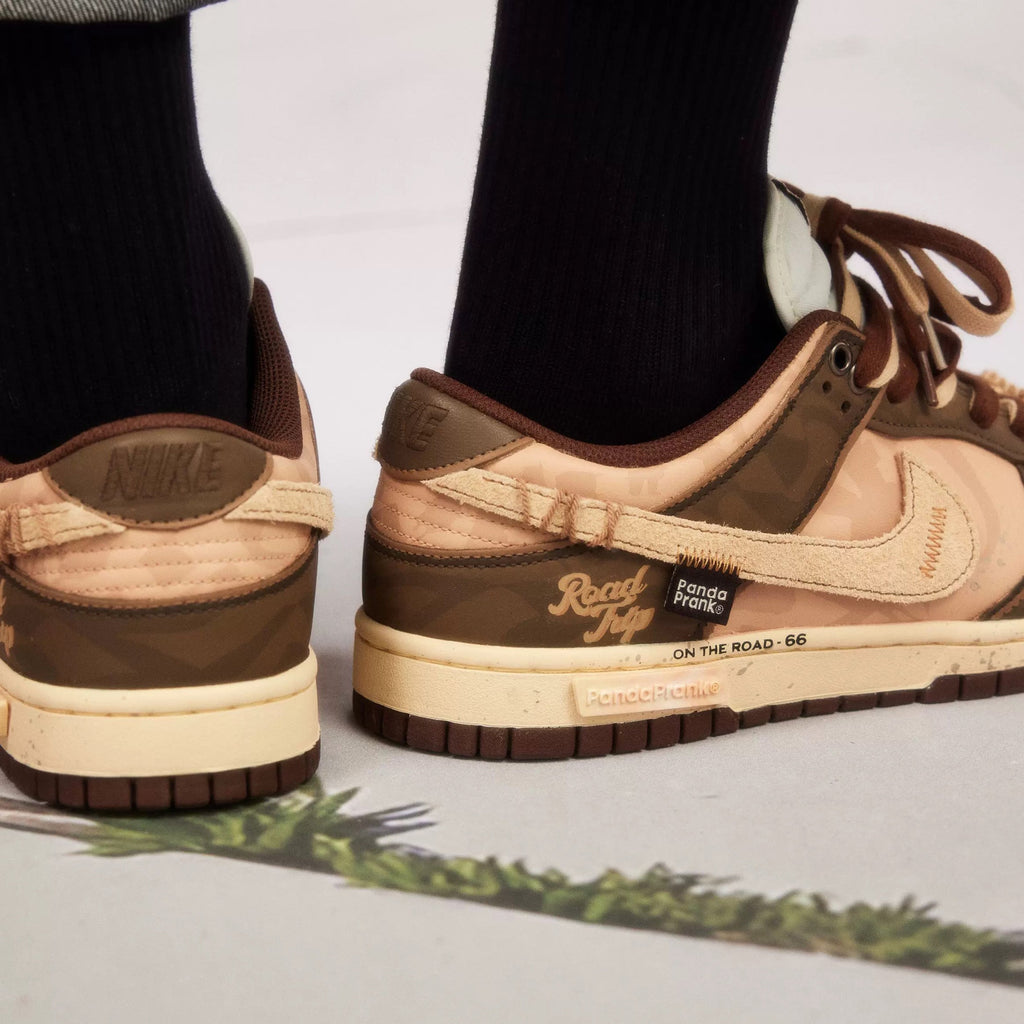 [Custom On The Road] Dunk Low-top Skateboarding Shoes Unisex Brown