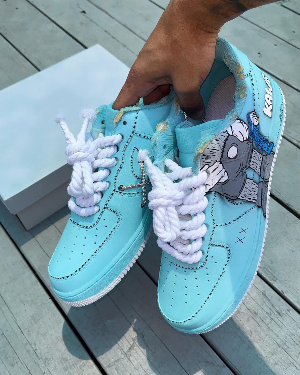 [Customized AF1×KAWS] Air Force 1 Graffiti Distressed Shoes Unisex Cyan/Red/Purple/Pink/Green